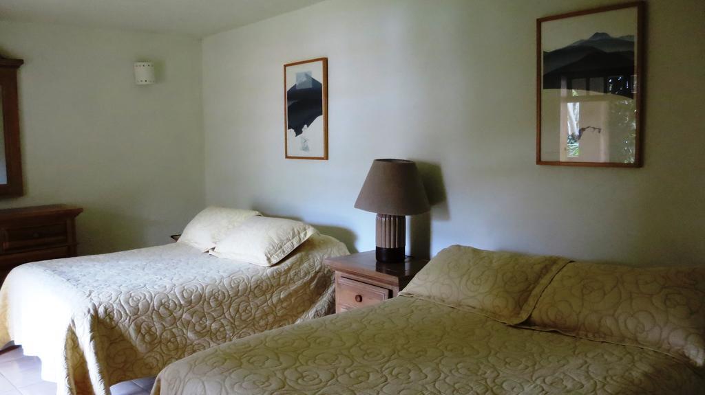 Hotel Casa Abierta Valle de Bravo Habitación foto